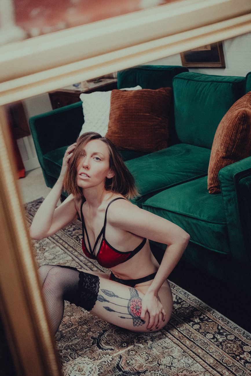 Eva — erotic massage